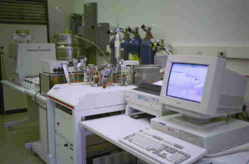 photo of sirms lab - 10K .jpg