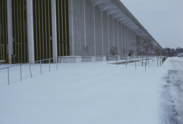 view of Univ at Albany podium
      north side in snow