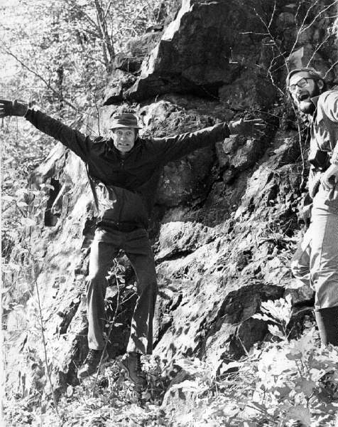 George Putman leaps from the Peekskill
        Pluton, Fall 1975 - 75K .jpg